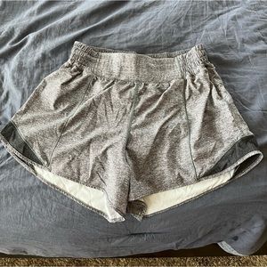 High-Rise Hotty Hot Shorts 4”